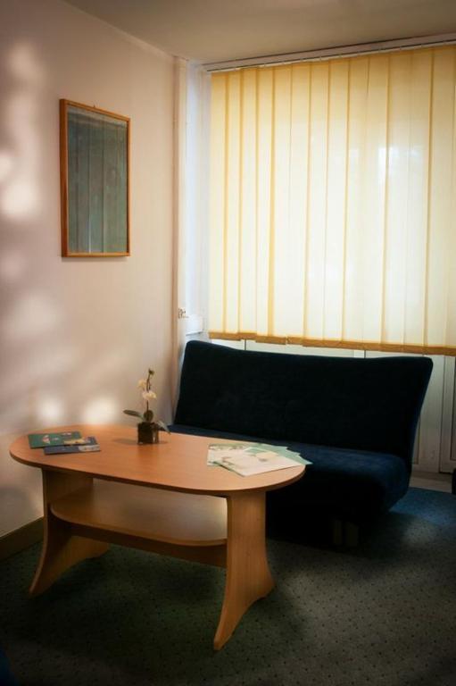 Centrum Szkolenia I Rekreacji Krasnobród Rum bild